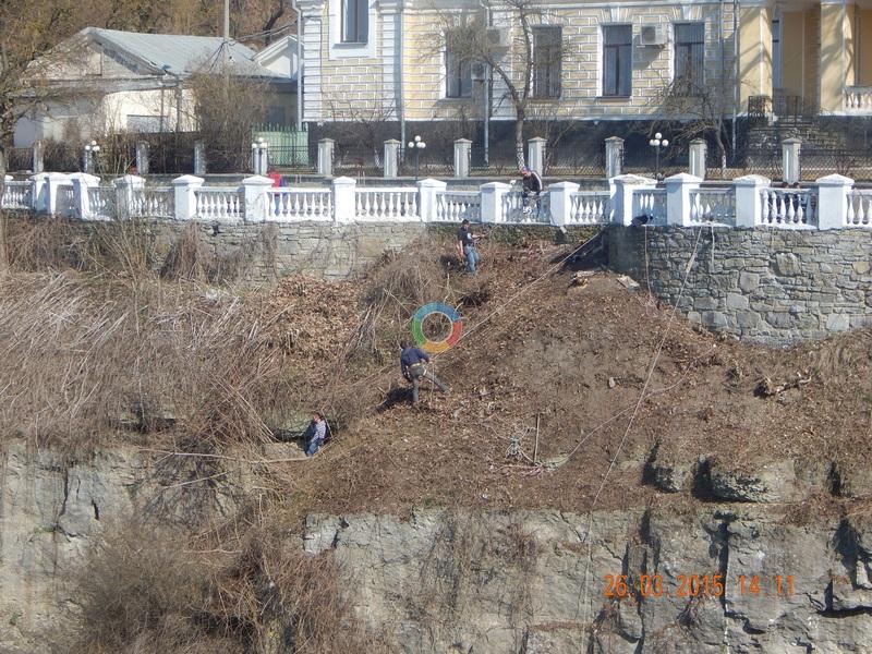 Альпіністи прибирали схили каньйону