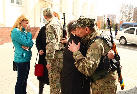 В зону АТО відправилися слідчі  із Хмельниччини