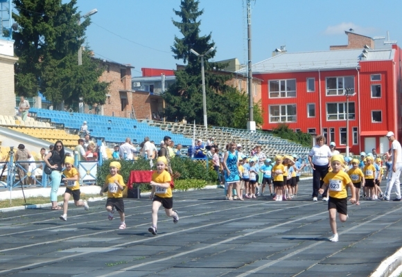 У Кам’янці-Подільському змагались маленькі олімпійці та ветерани спорту