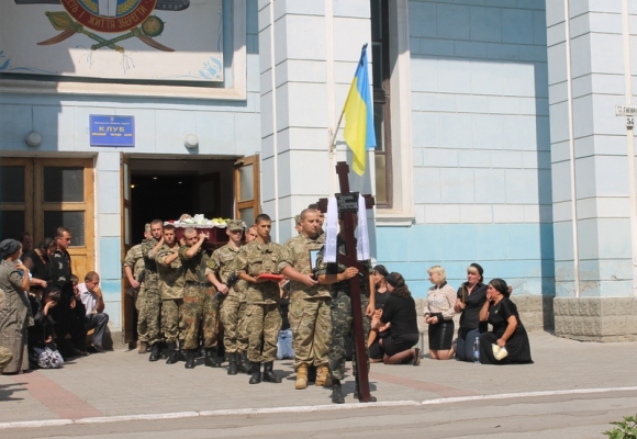 У Кам’янці попрощалися з військовим