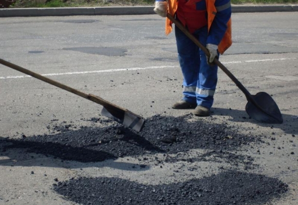 Хмельничани назвали найгірші дороги у місті (ВІДЕООПИТУВАННЯ)