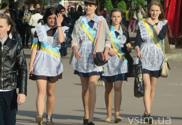 Останній дзвоник пролунає у школах Хмельницького 27 травня - vsim.ua
